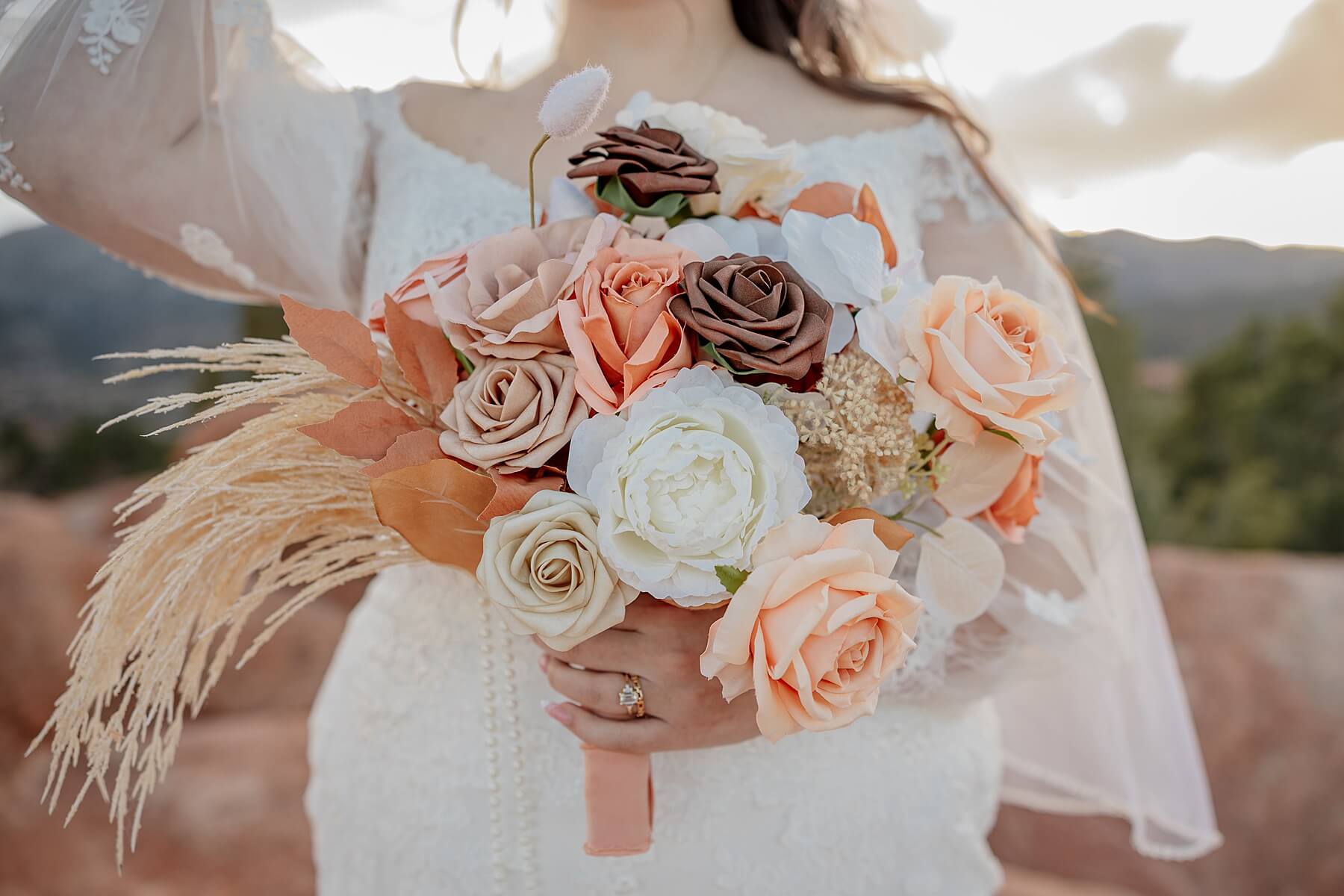 bride details shot at elopement