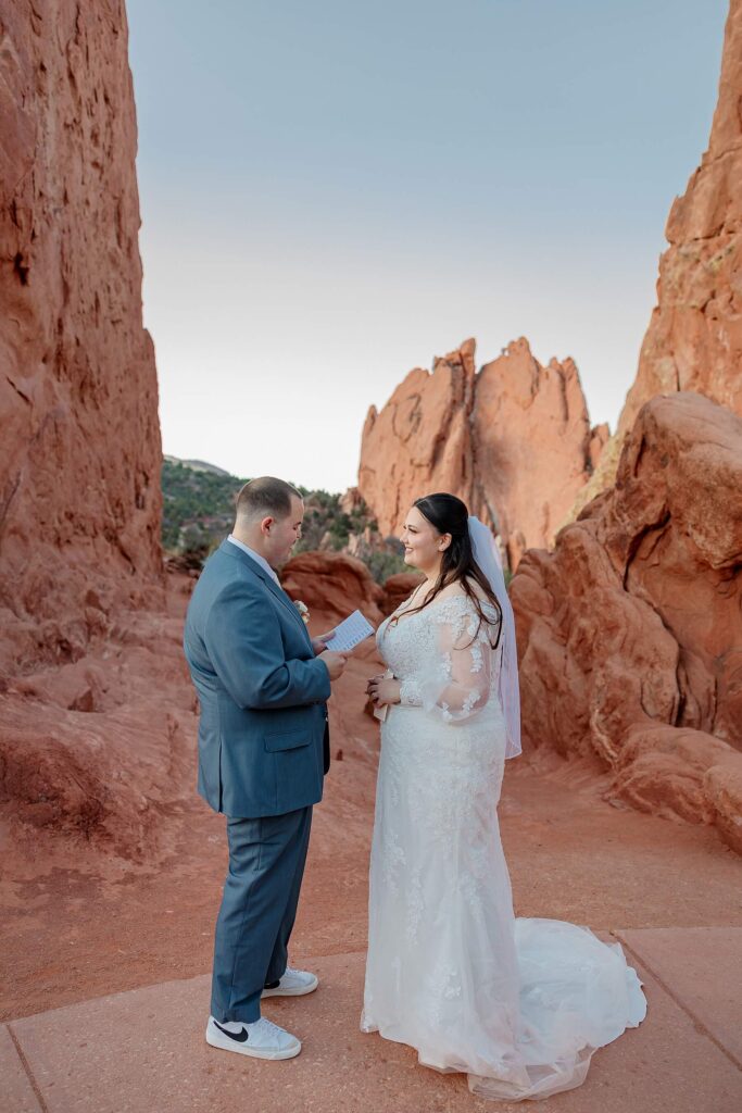 garden of the gods elopement 